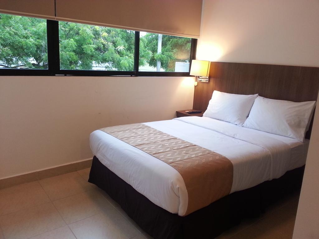 Buenavista Place Hotel Bahia de Caraquez Room photo